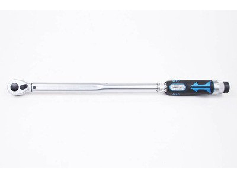 Динамометрический ключ со шкалой микрометром 1/4 6-30 Нм Licota