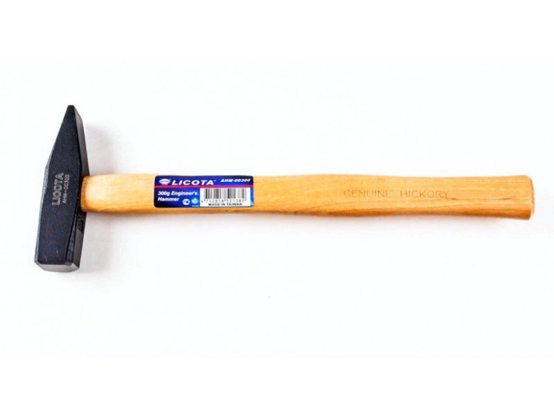 Молоток с ручкой из дерева гикори 500 грамм AHM-00500, Licota