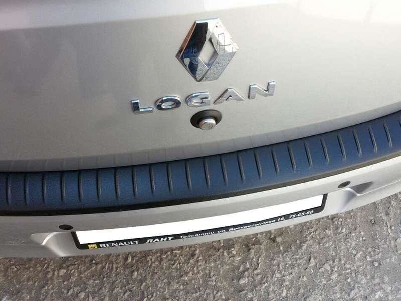 Защитная накладка на задний бампер Renault Logan 2